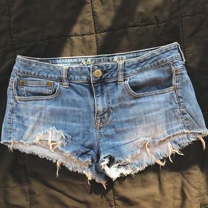 American eagle cut off‘s shorts
